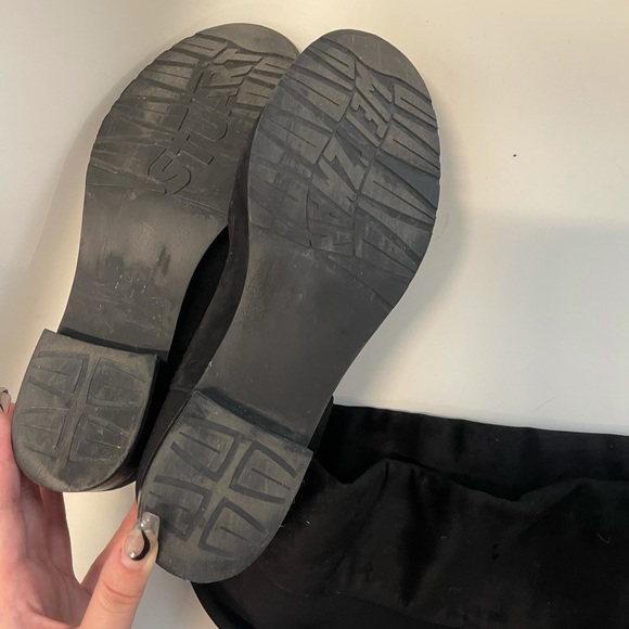 Black Stuart Weitzman 5050 boots size 8, only wore twice - Picture 3 of 8